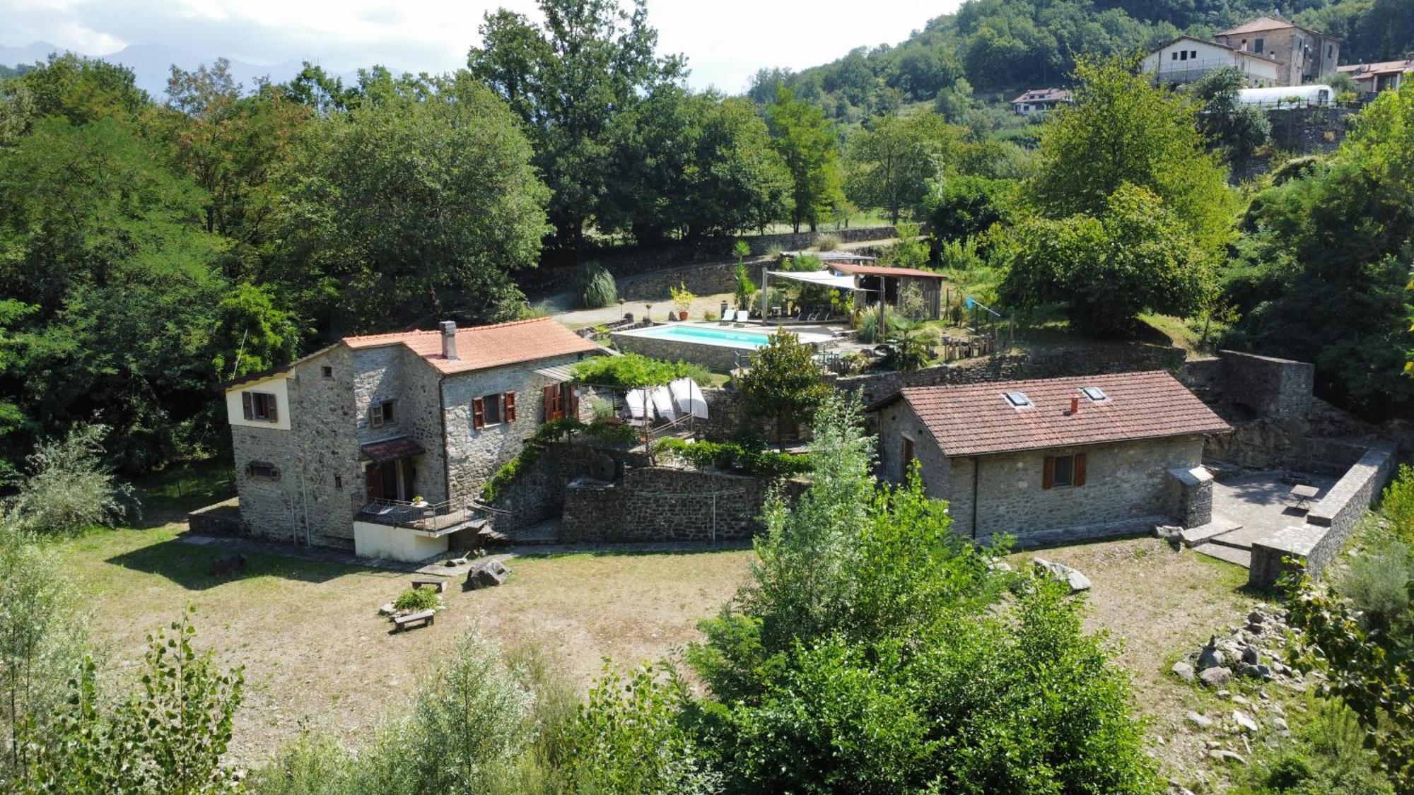Magic Mill Castagnetoli Vila Mulazzo Exterior foto